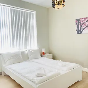 Aday - 2 Bedroom With Modern Kitchen And Free Parking Aalborg